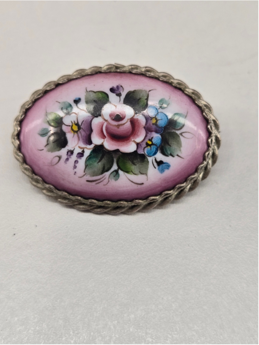 Antique Vintage Victorian Floral Brooch Pin Enamel Silvertone Filigree Floral - Picture 4 of 8